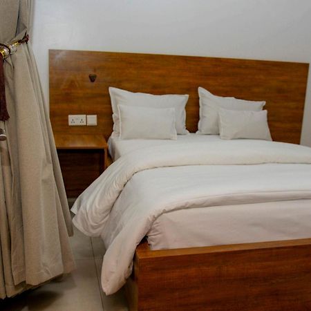 Ally Ngali Motel Kigali Buitenkant foto