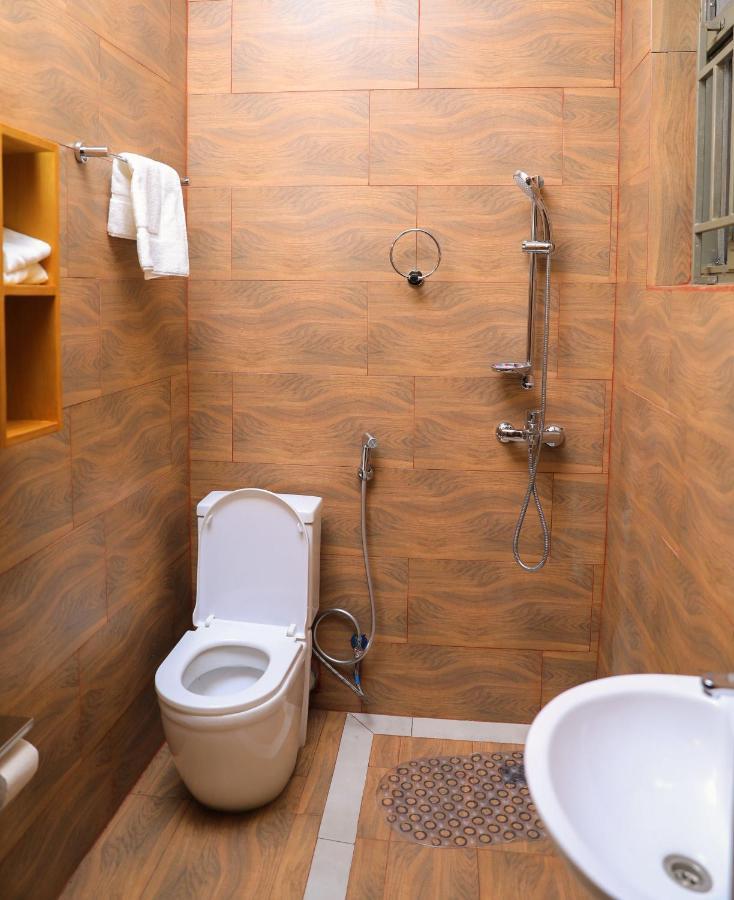 Ally Ngali Motel Kigali Buitenkant foto